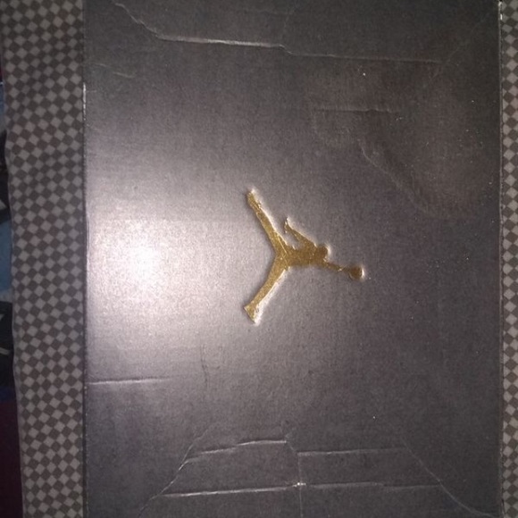 Alternate 89s retro 4s - Picture 2 of 2